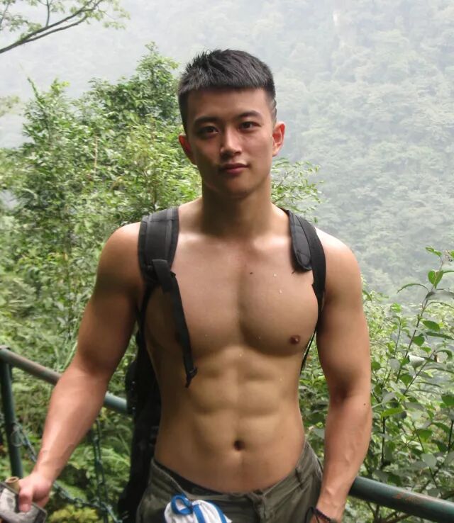 你心目中的同志天菜是哪位 - 51虹马