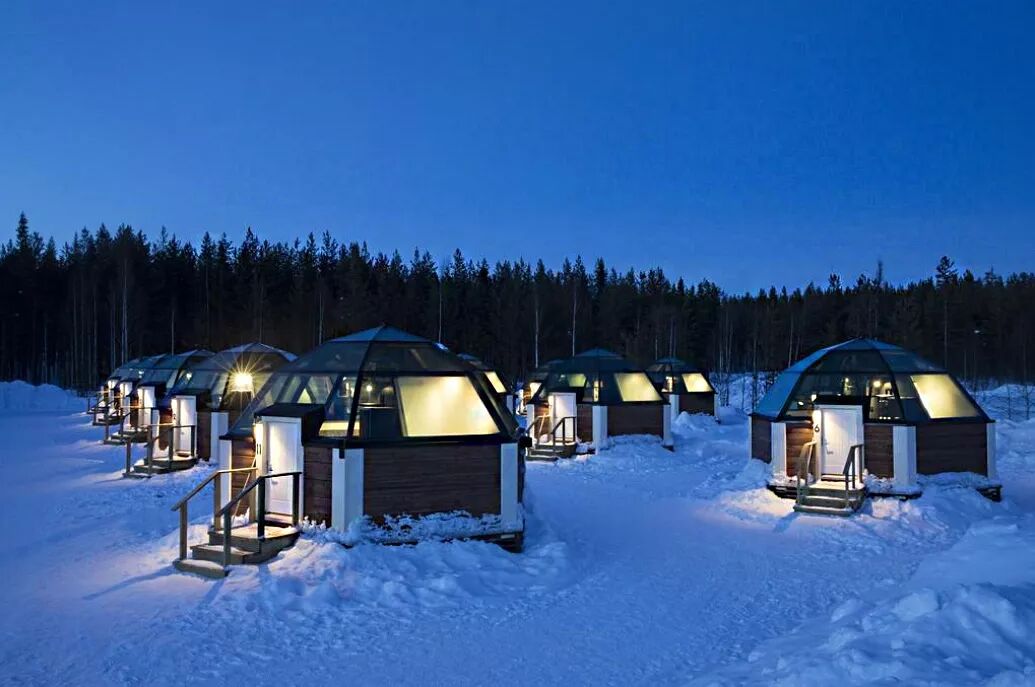 arctic glass igloos(北极玻璃冰屋酒店)如果想要体会最真实的北极圈