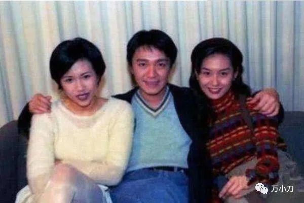 “性感歌后”的狂野情史：不惧全裸，露美腿坐周杰伦腿上极致挑逗，和星爷厕所激战被捉？（组图） - 7