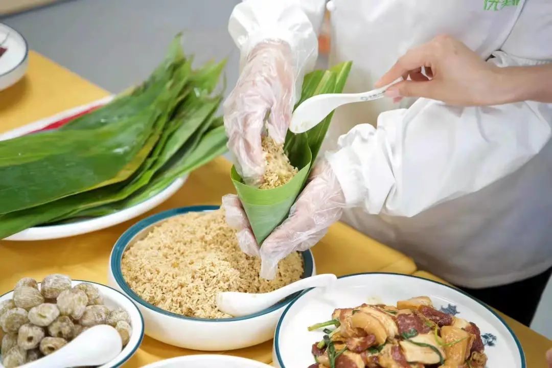 端午佳节，这下优芙得餐厅搞的有点嗨！(图43)