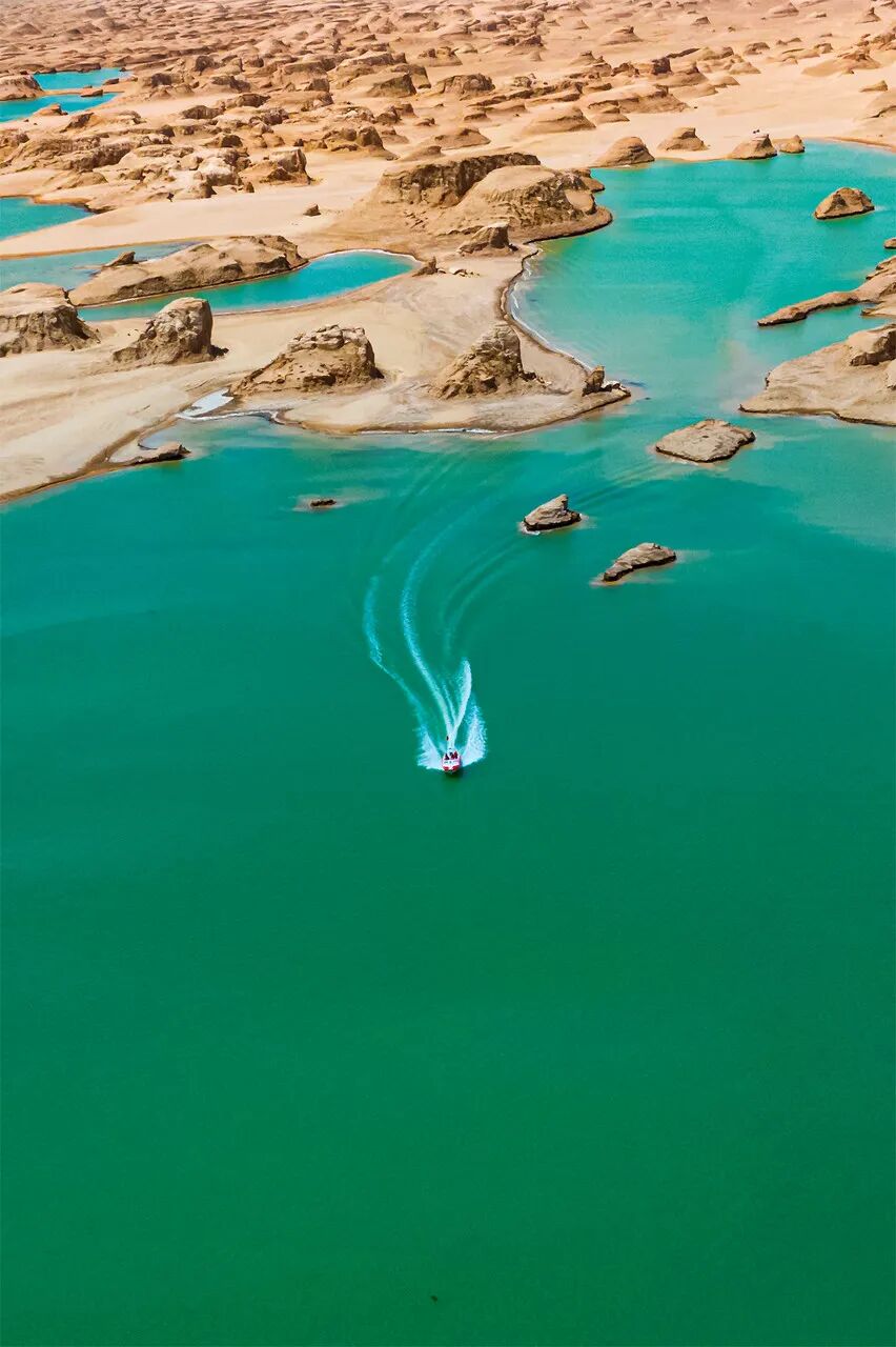 中国最孤独的城市，是北京3倍大，1平方公里只有1人，方圆350公里没有城市，每年有100万人被它美哭