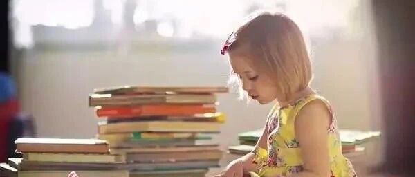 “妈妈我真的读不完题了”，语文的提升，不仅仅是给出书单而已