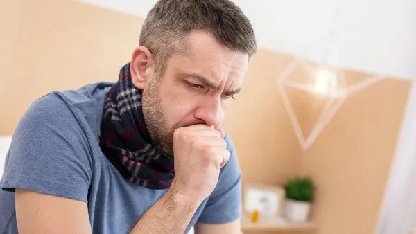 药物所致顽固性呃逆如何处理？
