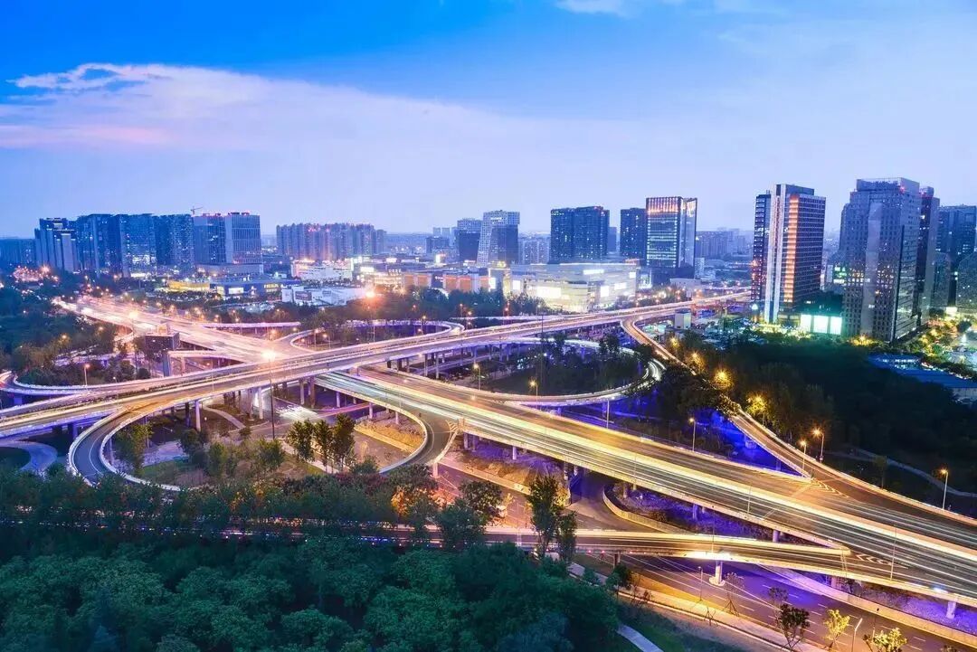 新塘【尚东阳光雅苑】86方南向158万，既买既收楼！