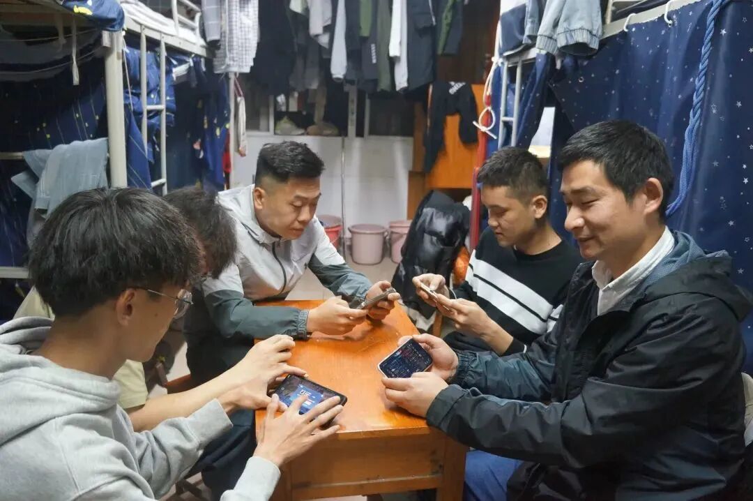 院系风采经济与管理学院2019级成功举办赛出荣耀共同抗疫寝室电竞大赛