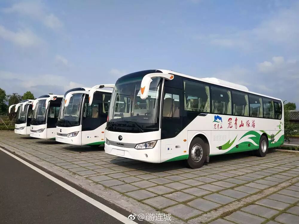 五一小长假,连城冠豸山景区都是人人人.