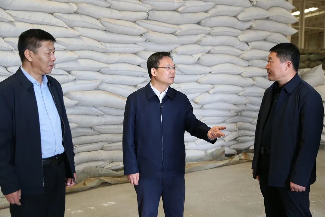 喀旗调研.jpg