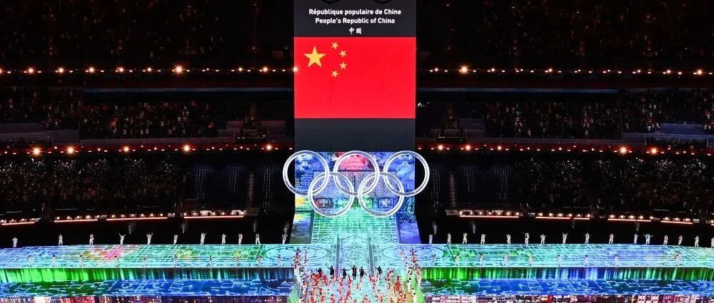 颠覆传统 “不点”主火炬，张艺谋及主创团队详解北京冬奥会开幕式