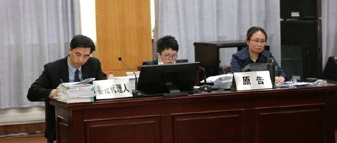 江歌母亲诉刘鑫生命权纠纷案庭审结束：分歧较大，择期宣判