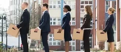 不想在35岁惨遭淘汰，该如何规划人生？