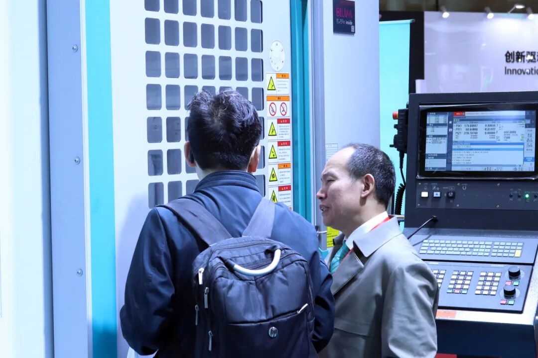 CCMT2026第十四届中国数控机床展览会首日 | 友嘉集团展台盛况
