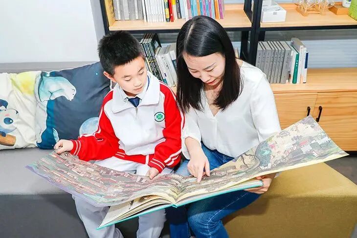 国破山河在的历史背景是什么_國破山河在_是谁在风中 山河破