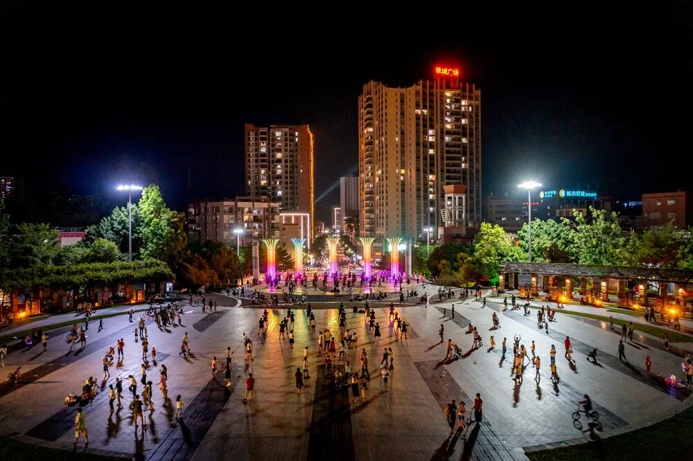 见证变迁镜头下的广宁城乡变迁每一帧都载满了回忆