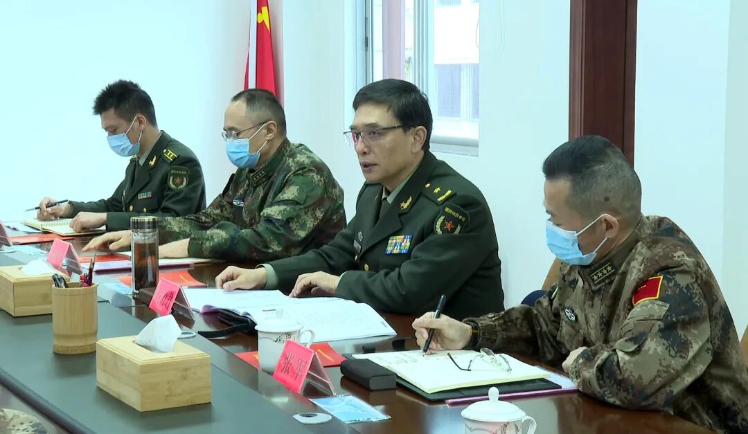 省军区少将副政委兼纪委书记沈竹君率队调研检查我县征兵工作