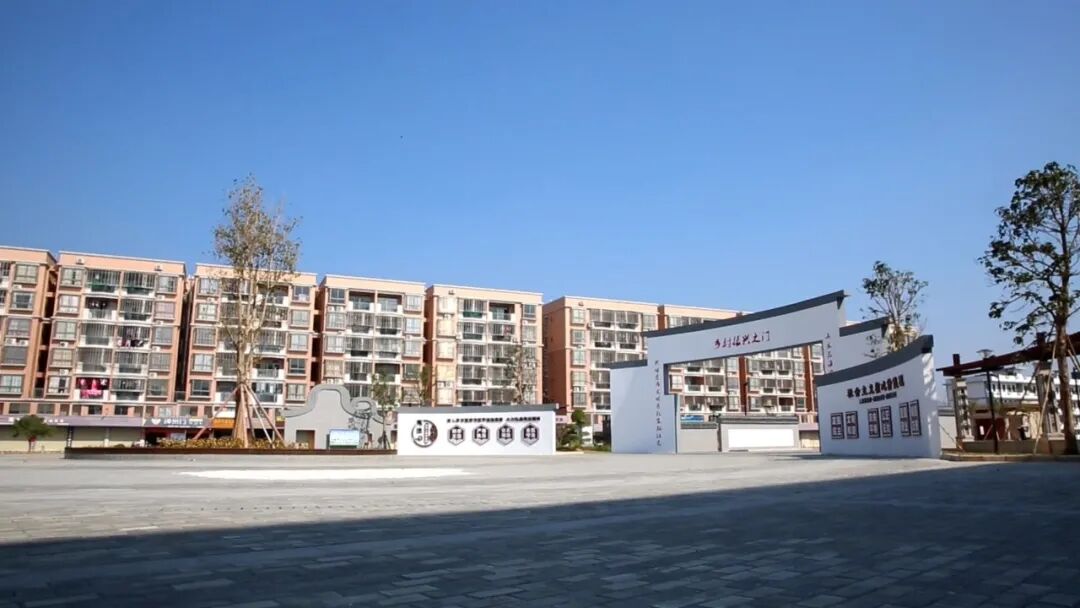 贯彻落实县党代会精神江屯镇农产品深加工助推乡村振兴开新局