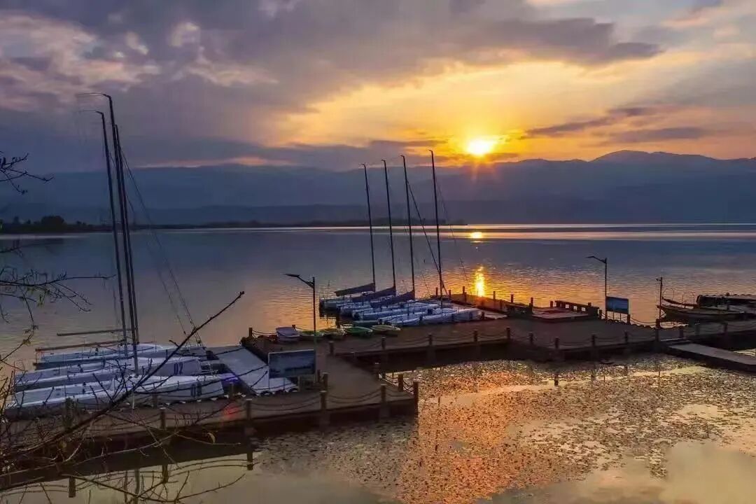 西昌：在邛海波光与泸山翠影间，邂逅一场诗意栖居插图6