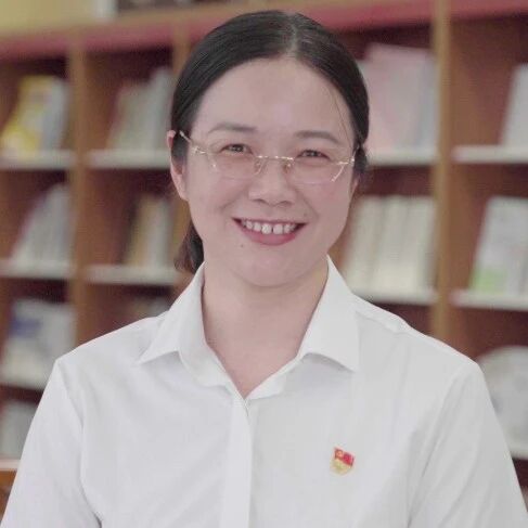【青春语文•俊芳专栏】乘着联想和想象的翅膀——七上第六单元写作升格训练示例