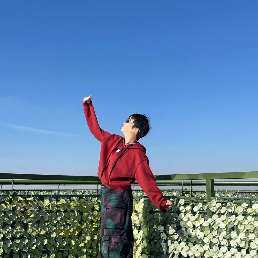 【青春语文·王君专栏】王君：不如见一面，哪怕只一眼……