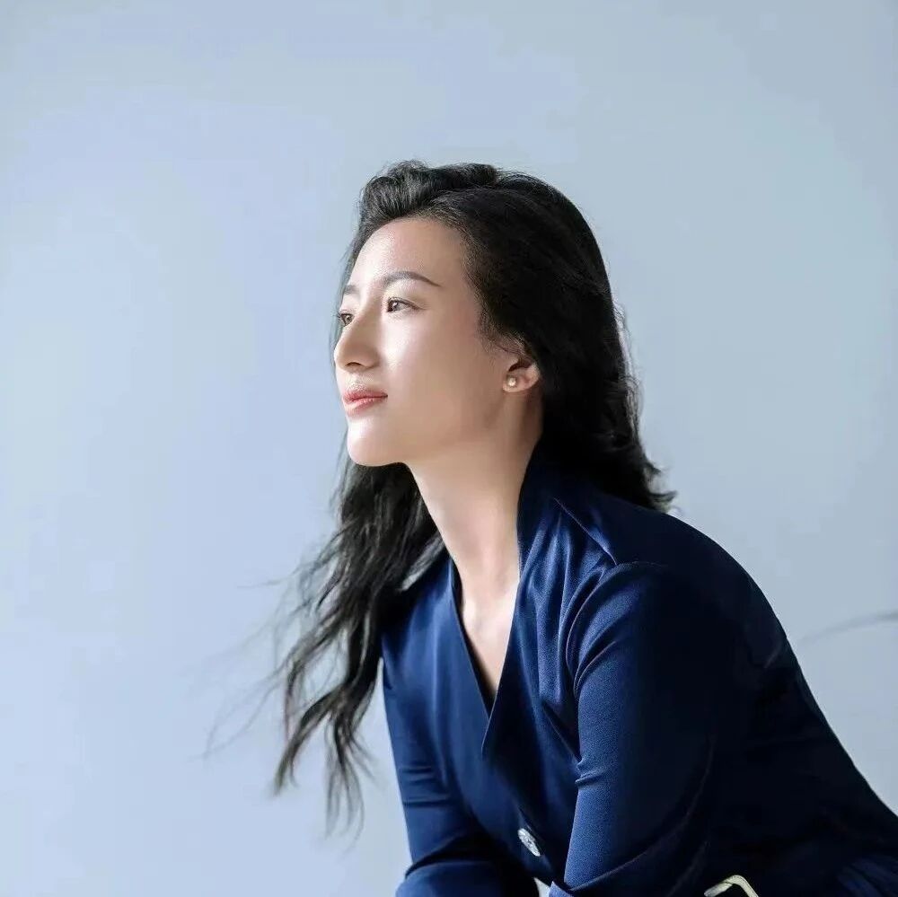 【青春语文·弯弯专栏】教师职业成长——应在困境中突围