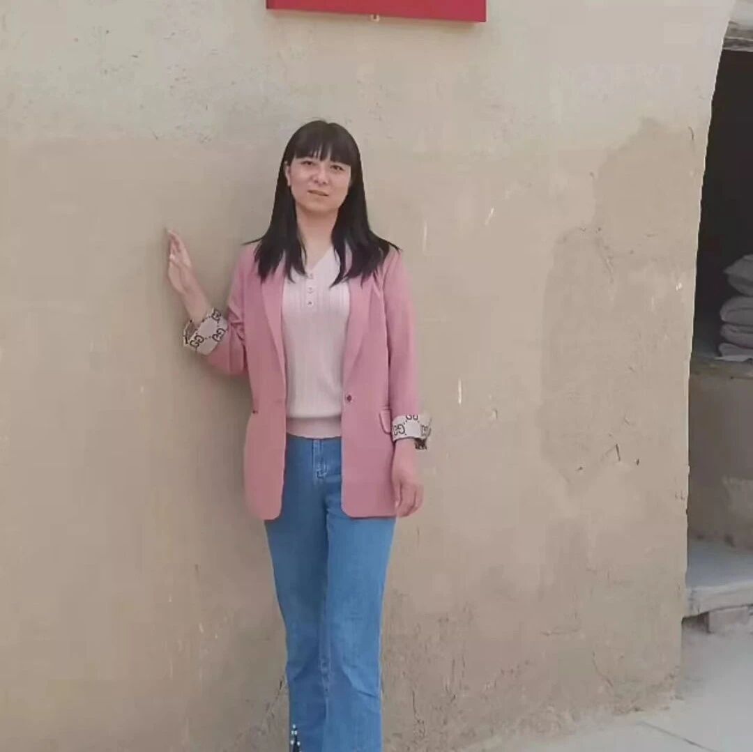 【青春语文·秦岩专栏】时间经历娓娓叙，转角蓦然悟真情——学丁立梅曲曲折折诉父爱