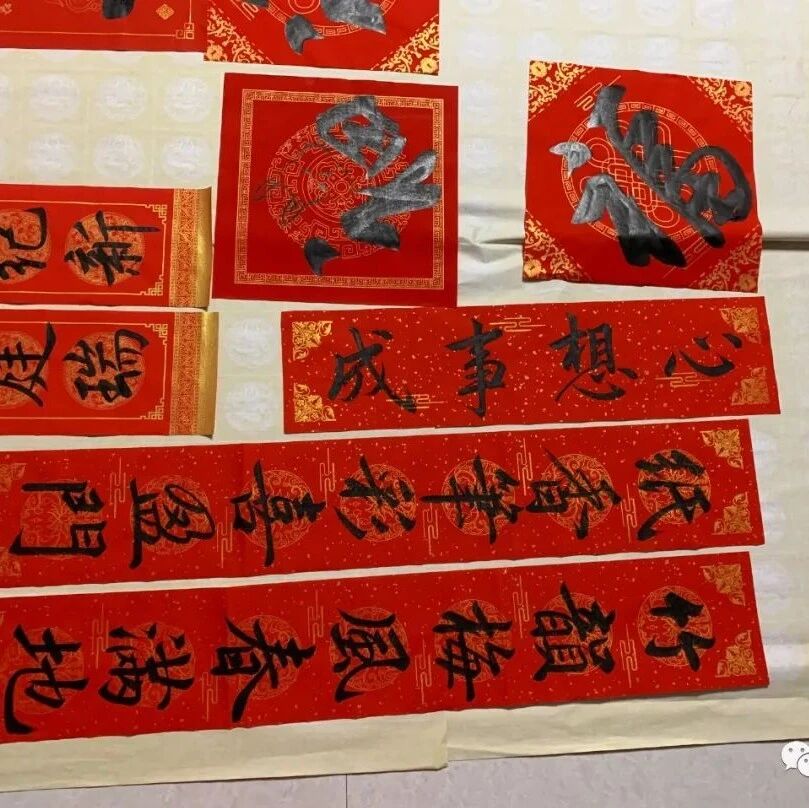 【青春语文·雪兰专栏】“哇！实在太漂亮了！对联、议论文、语文成绩都是那么漂亮！”