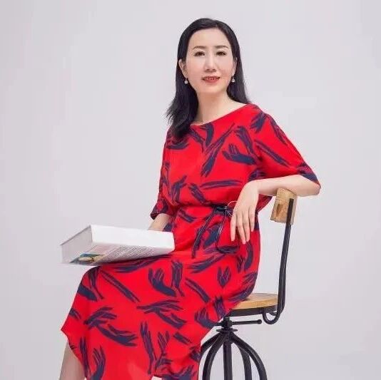 【青春语文•张绪凤专栏】群文阅读教学之关键——以王君青春语文名师工作室群文课为例
