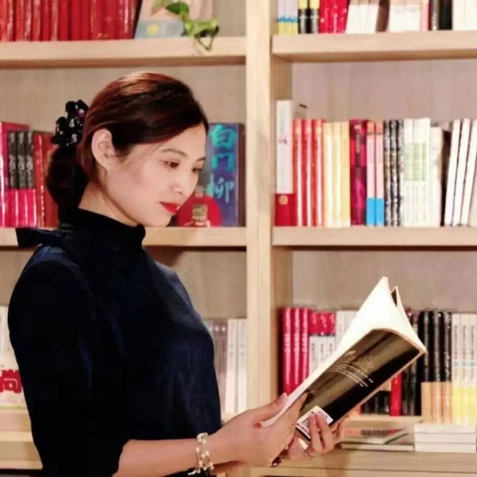 【青春语文•海芹专栏】课本与写作：平凡人物的不凡之光（之一）