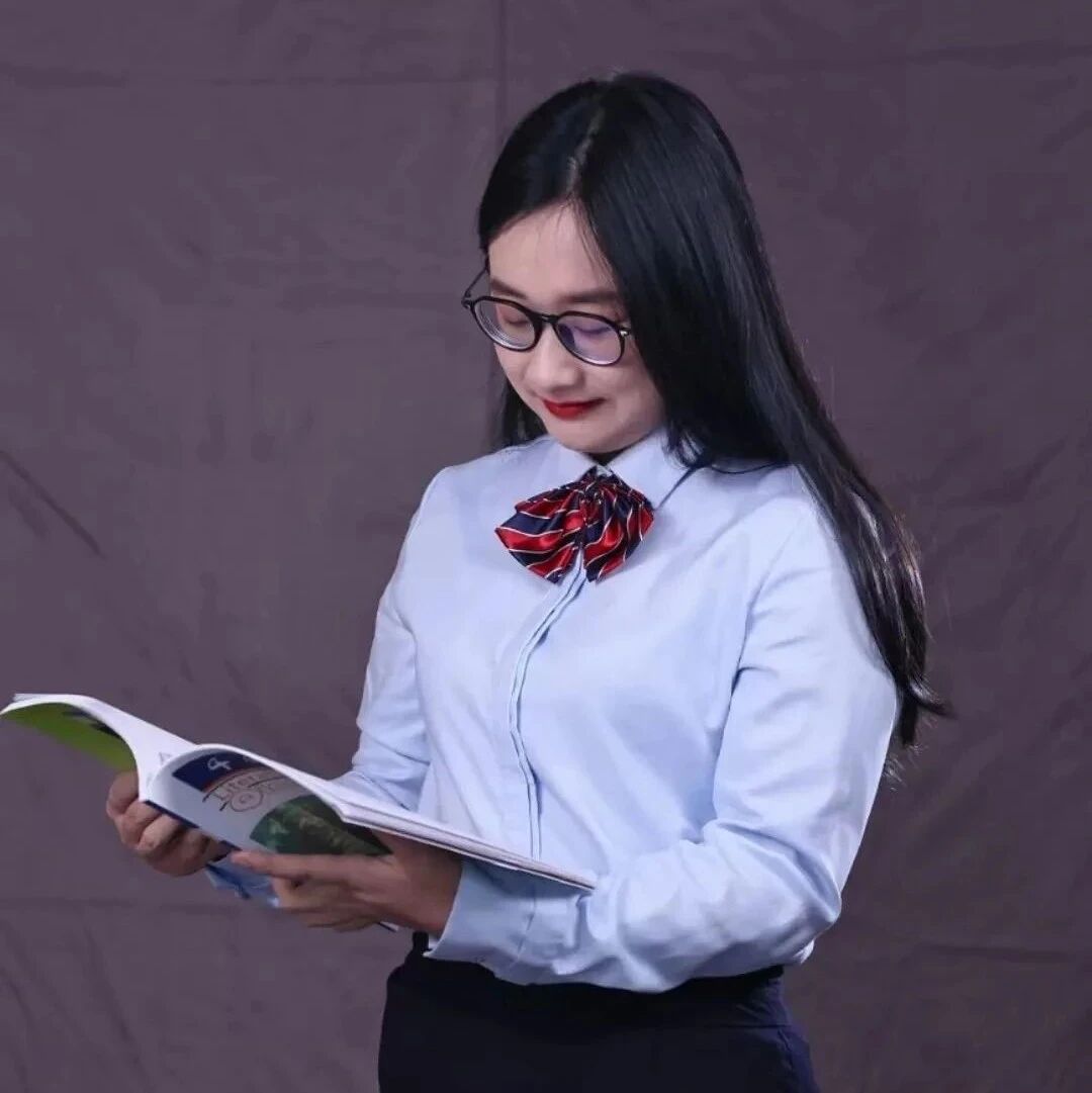 【青春语文·吴玥】成长故事： 聚焦解读，挑战日更逐青春