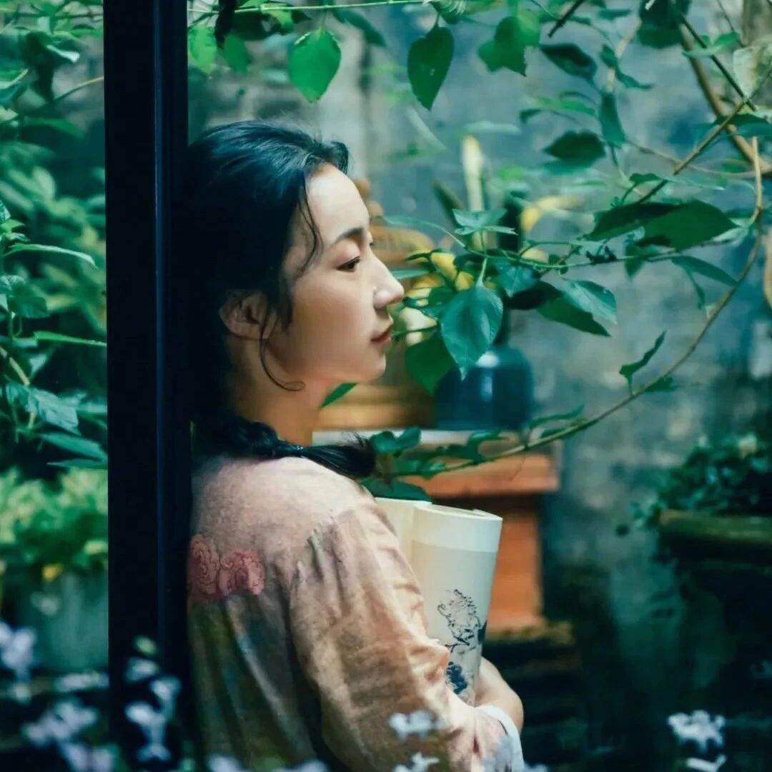 【青春语文·张洁素读】句子也有季节——读《春》《济南的冬天》