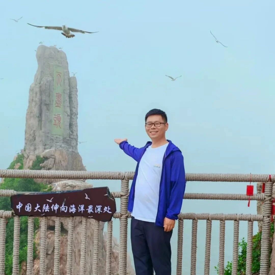 【青春语文·季现辉比较阅读】探寻真正的美丽——《美丽的颜色》教学设计
