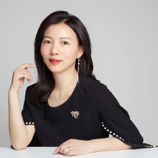 【青春语文  春霞专栏】第三讲：由“一”到“群”的体验——宗璞散文两篇阅读教学