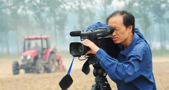 2023高考作文热点押题丨时代楷模，以楷模之光，点亮生命之彩（附范文）