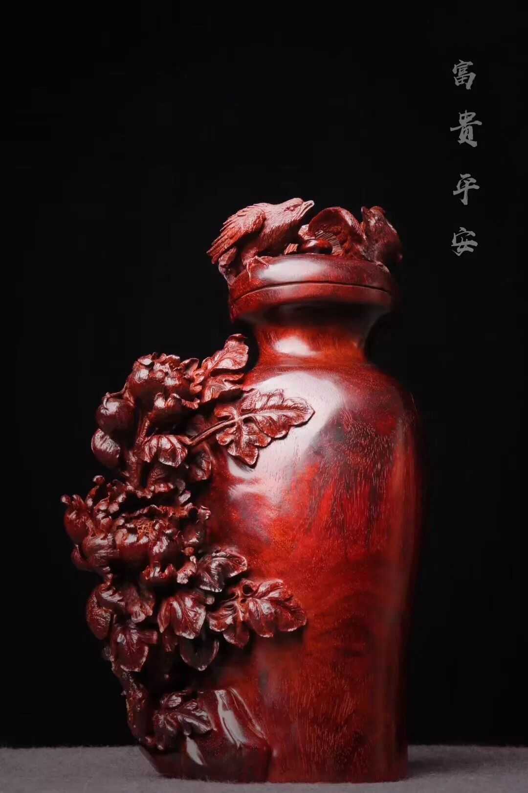 这些都是木雕的克星，收藏的时候一定要注意