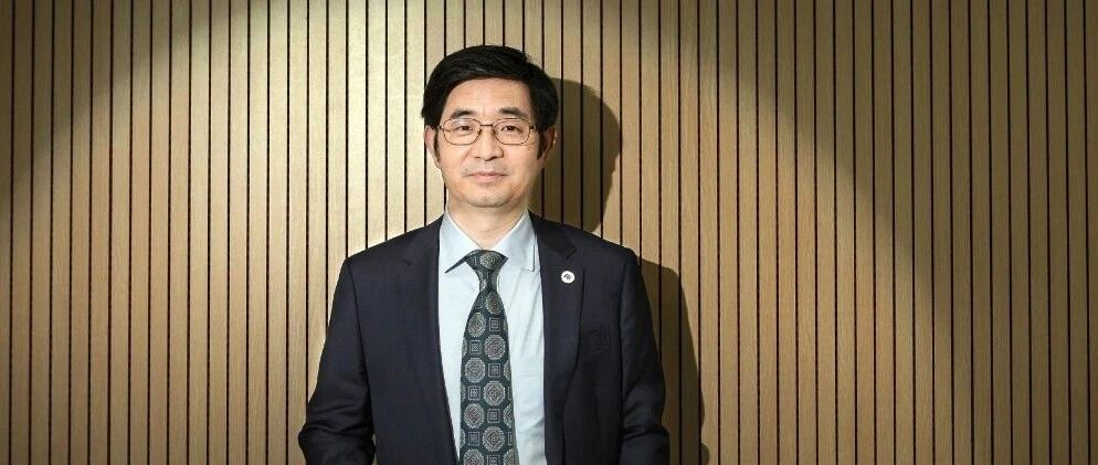 独家对话李军旗：全球最大代工厂如何开启智能制造的春天｜何问西东