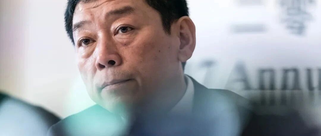 二把手请辞，魏建军求变