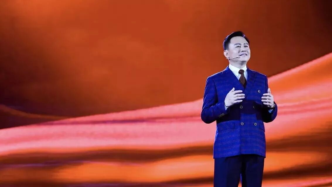 这家公司深夜开了一场发布会，曹德旺、李斌、程维、周鸿祎、郎平来站台