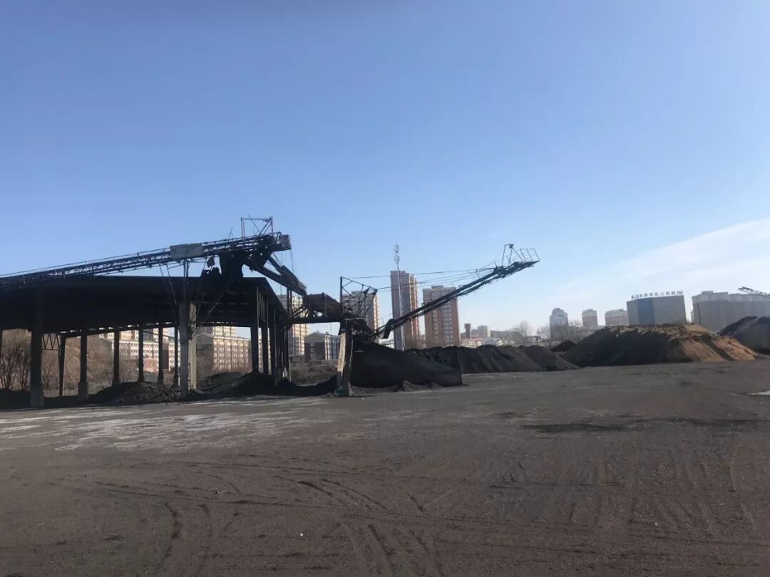 一座资源枯竭的东北小城 以及准备出走的年轻人