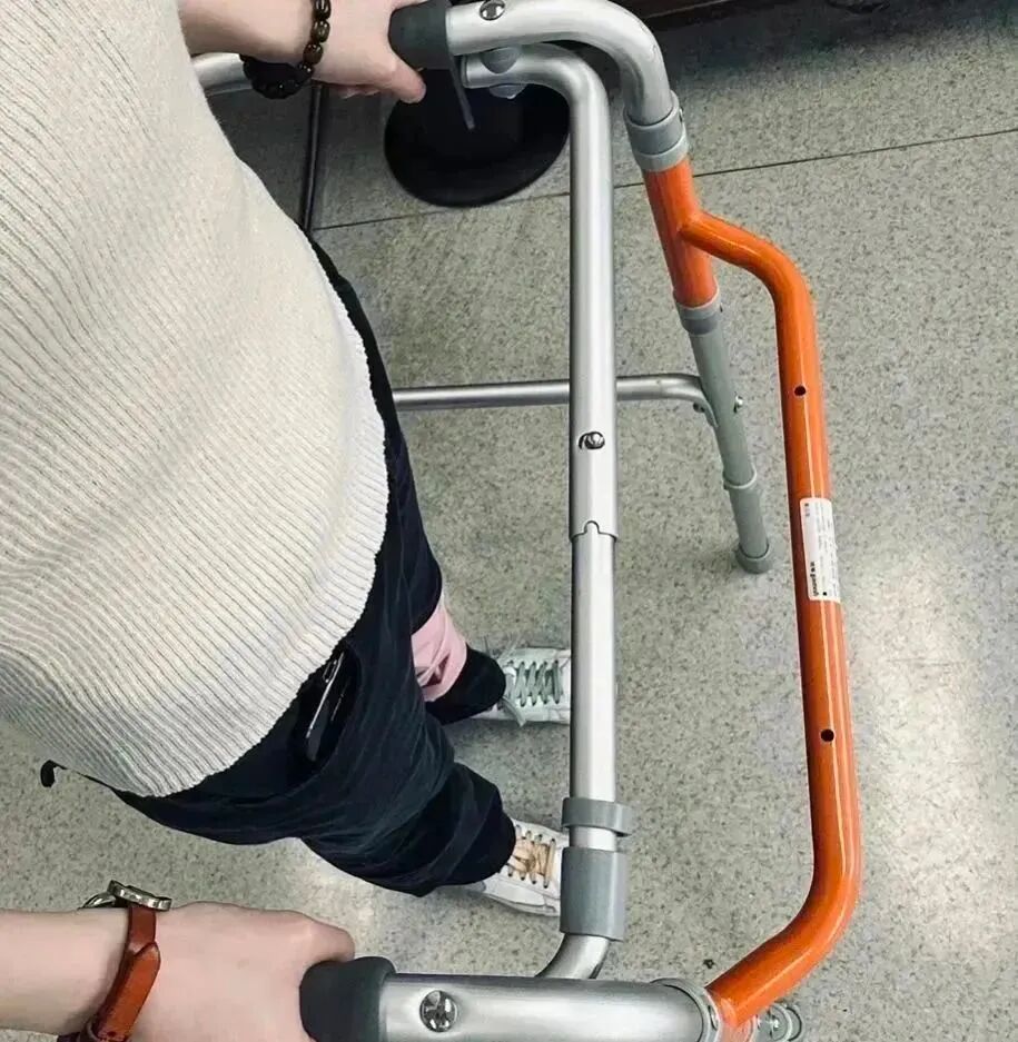 肘拐怎么用健康科普丨这些五花八门的拐杖都该怎么用？_https://www.jmylbn.com_新闻资讯_第21张