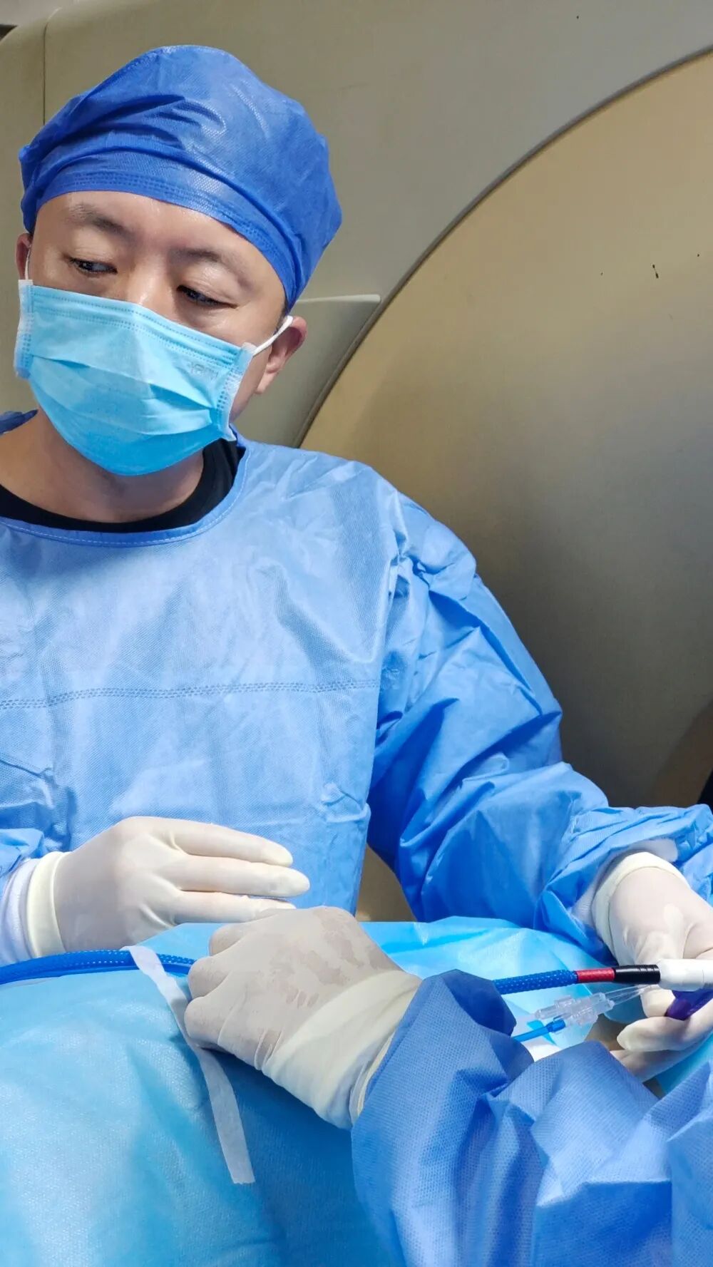 微波针是什么我院呼吸一科又添一神兵利器——以针代刀微波消融治疗肺结节_https://www.jmylbn.com_新闻资讯_第5张