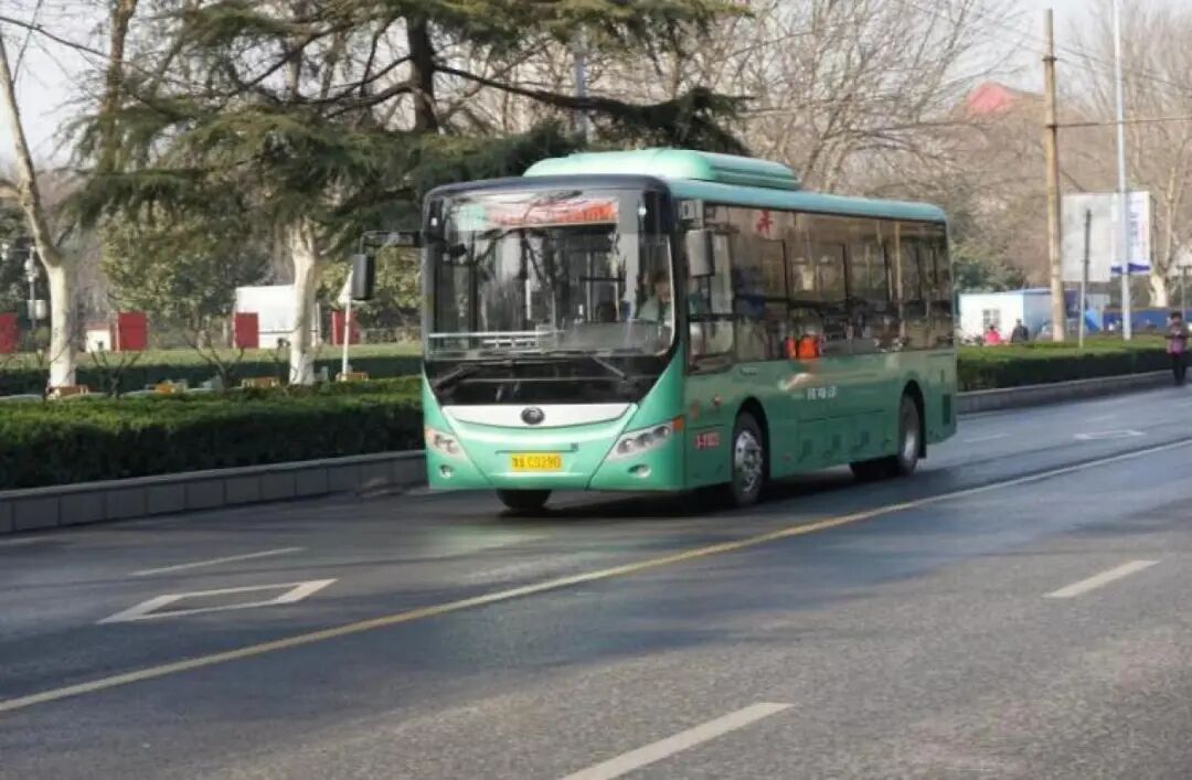 大河早新闻多地调整烟花爆竹燃放政策郑州发布大雾黄色预警广州宝马车