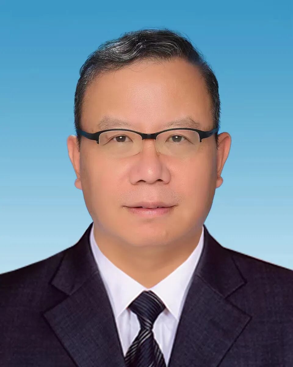 4厅干(拟)履新,"80后"的他由企转政