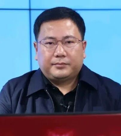 魏良栋出生于1976年11月,福建连江人,1998年10月参加工作,中共党员