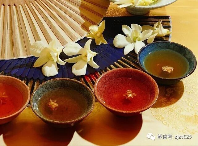 如何跟女生告白？  經典心理學，比你還了解自己的哲理 情感 第1張
