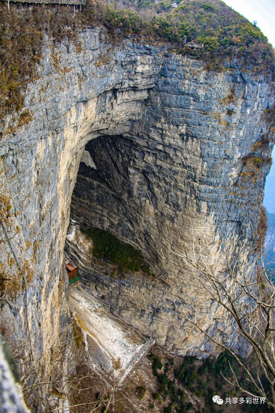 张家界天门山景区咨询电话_张家界天门山景区电话_张家界天门山景点电话