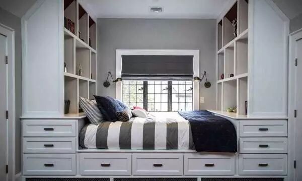 首页 文章资讯 今天咱们就来分析一下榻榻米的优缺点!