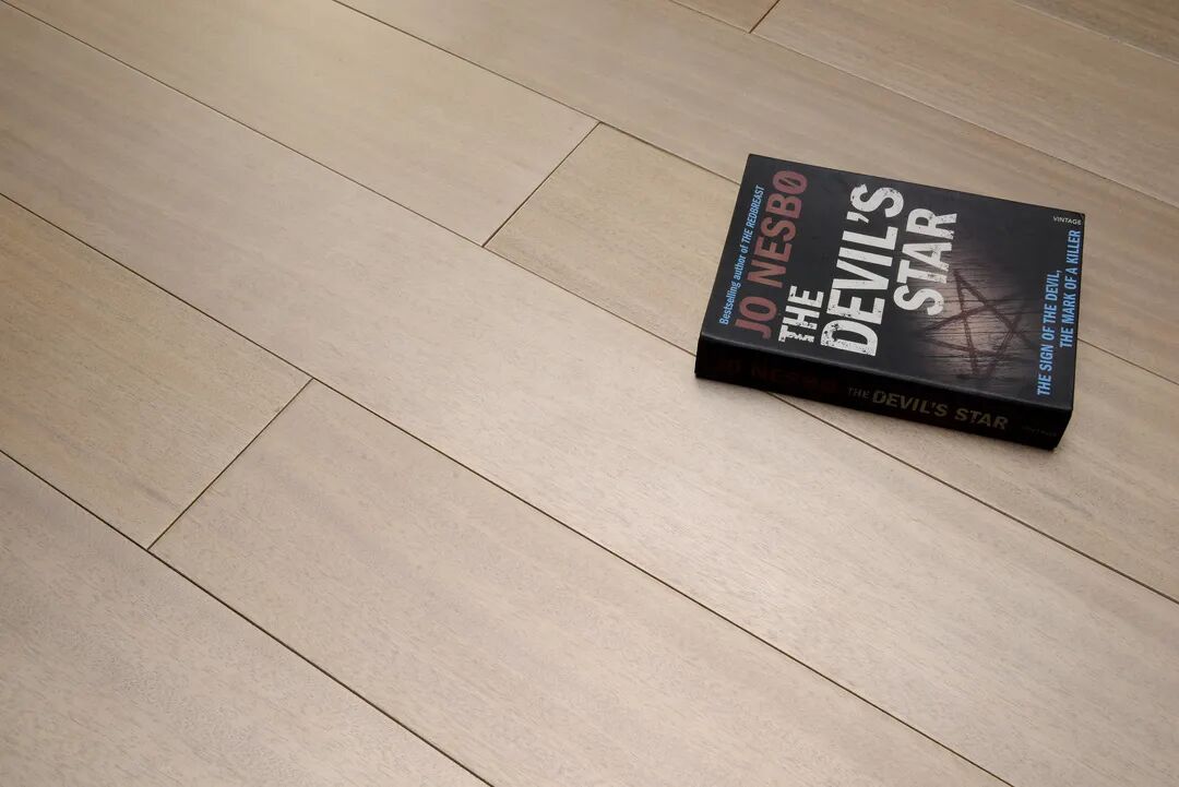 闪闪发光的地板？金属漆工艺知多少！