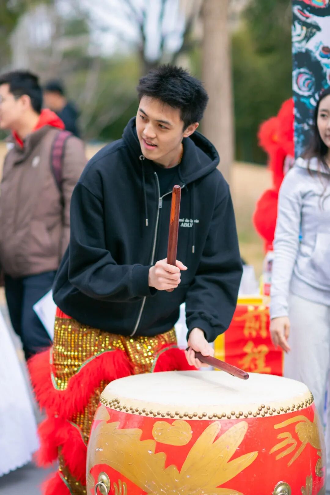张心怡-北大神树4-静园-24年10月.jpg