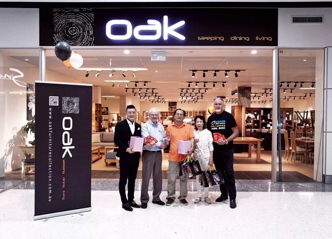 %name 悉尼插画师荣获Oak Furniture冠名赞助的家摄影大赛冠军，他用艺术的眼光发现生活的美