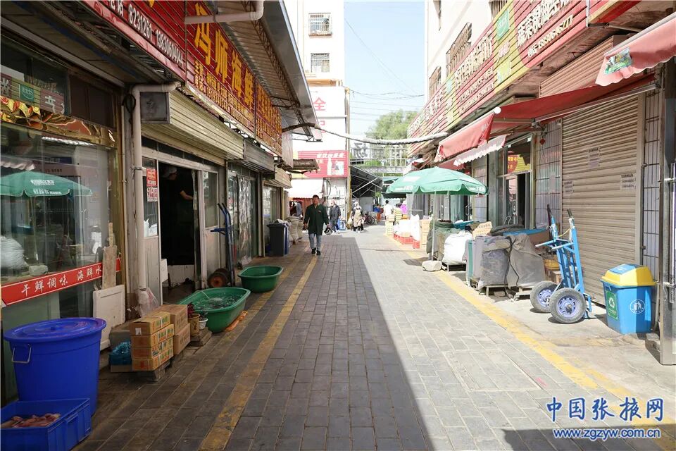 创建全国文明城市张掖整改后的农贸市场换新颜来源中国文明网0人参与