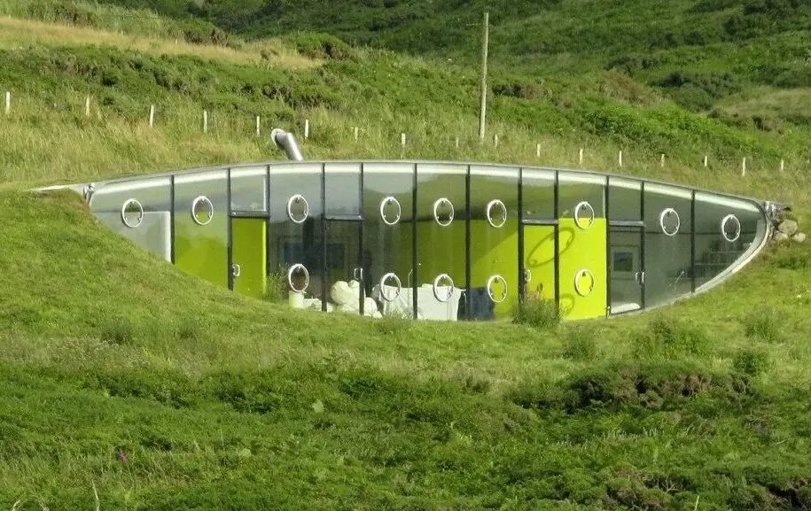 房屋坐落于还是座落于_房屋坐落是什么意思_房屋坐落指的是什么